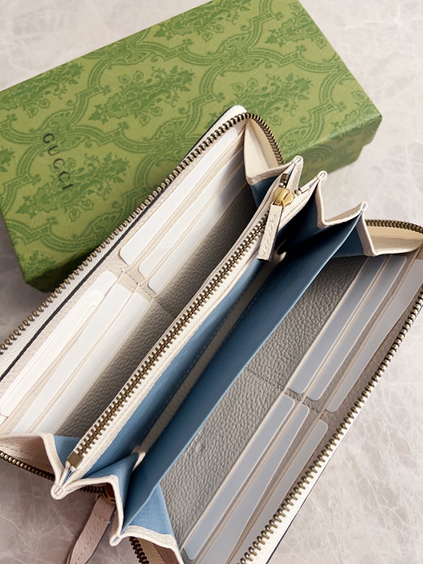 グッチ財布 レプリカ内部構造